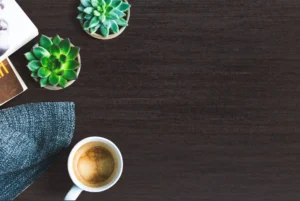 Minimalist dining tabletop featuring a durable NewMika HPL surface.