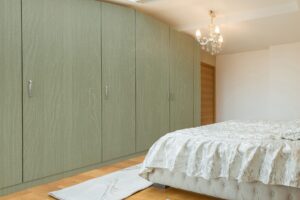 3582 Lush Green PAINTED WOOD PWD 4